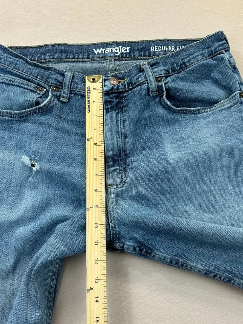Wrangler Regular Fit Jeans Mens Size 34x32 Blue Denim Mid Rise Straight Stratch
